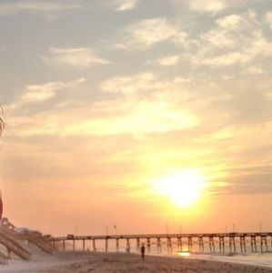 Meet your Posher, Leslie